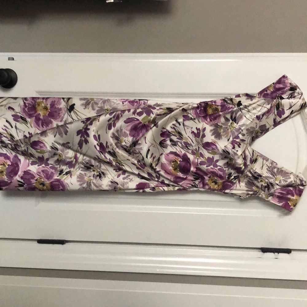 Short Maggy London cocktail dress